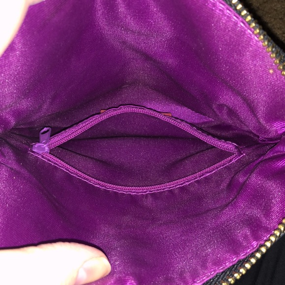 EUC Hobo International crossbody/wristlet - Picture 7 of 13